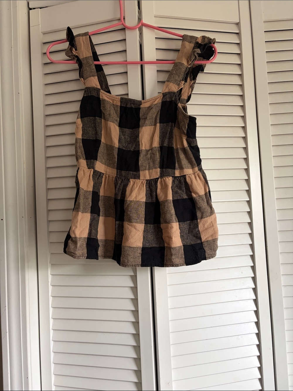 Who What Wear Black and Tan Buffalo Check Ruffle Strap Tank
